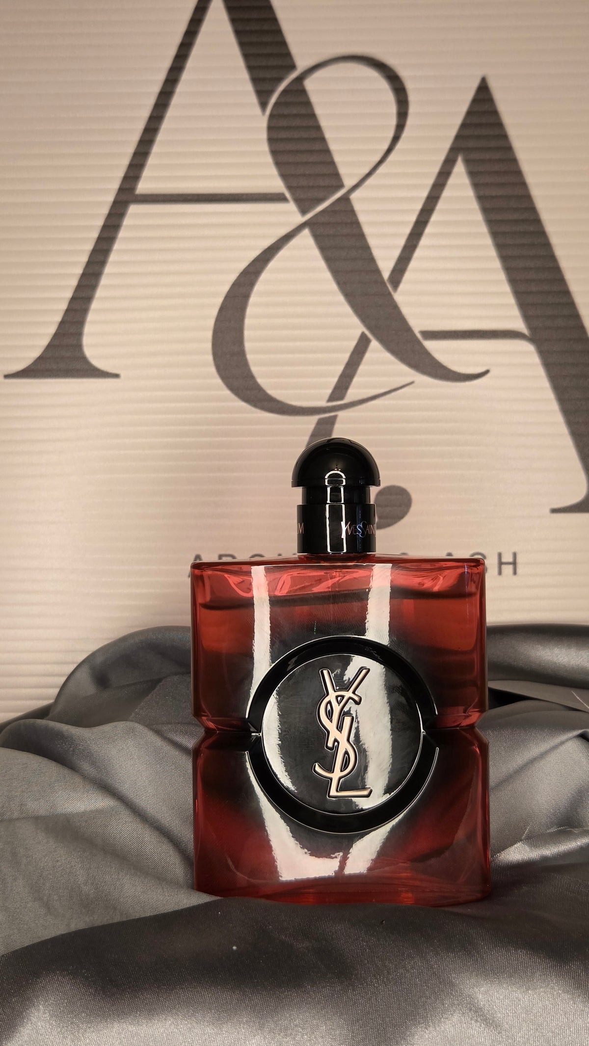 Black Opium Pink Glaze EDP — Yves Saint Laurent