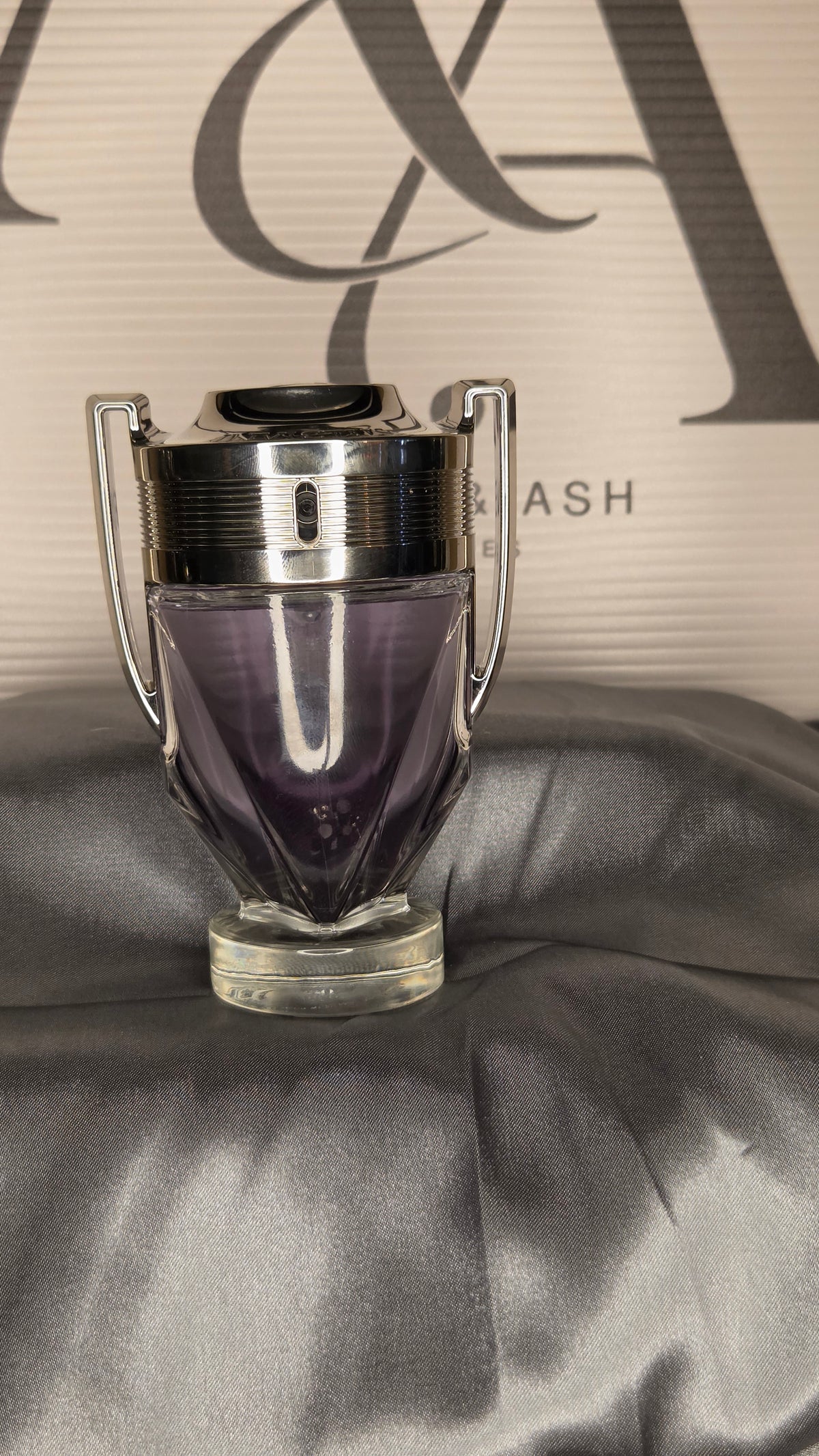Invictus EDT — Rabanne